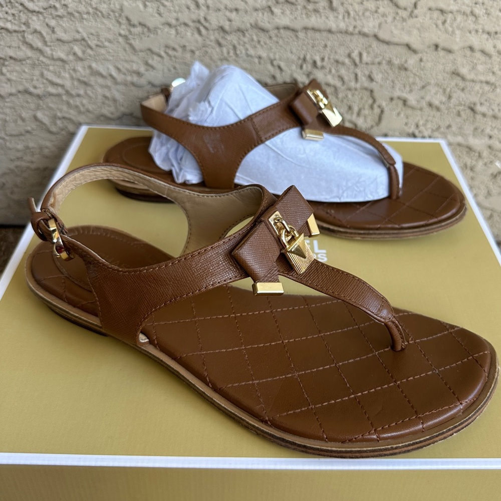 Michael Kors Alice Saffiano Leather Sandal Brown size 6.5